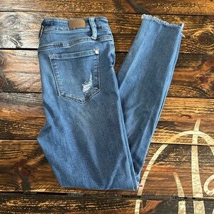 Judy Blue Skinny Fit High Waisted Distressed Raw Hem Jeans. Size 7/28